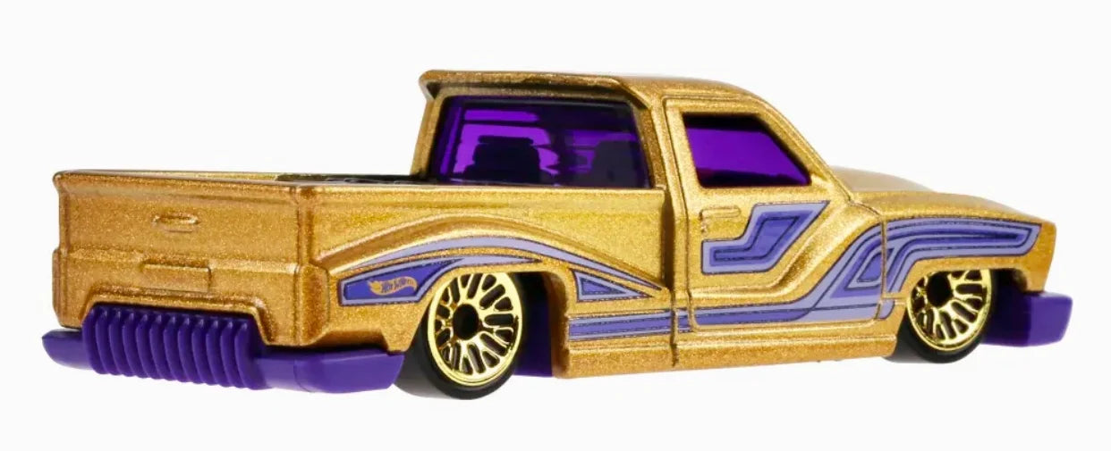 Hot Wheels Layin' Low (1/5) Bounce' N Bass Gold Mattel