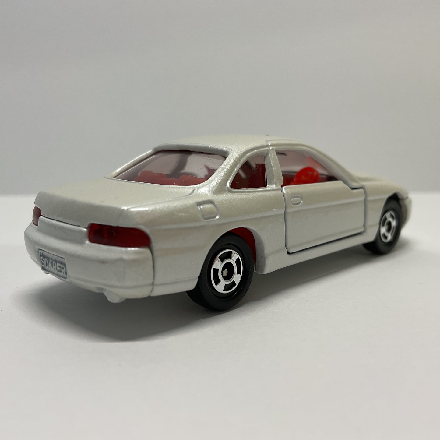 1992 Takara Tomy Tomica No.5 Toyota Soarer 1/63 Made In Japan