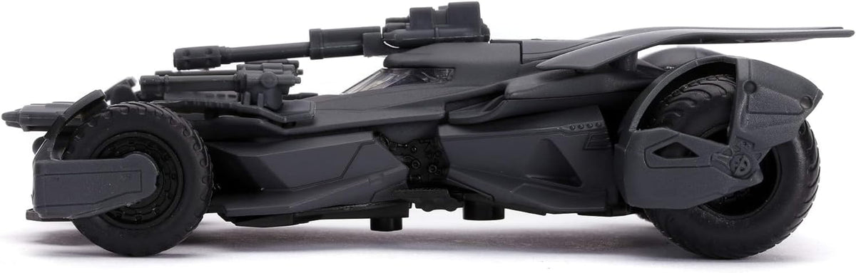 Jada Toys DC Justice League Batmobile & Batman 1:32 Die-Cast Model