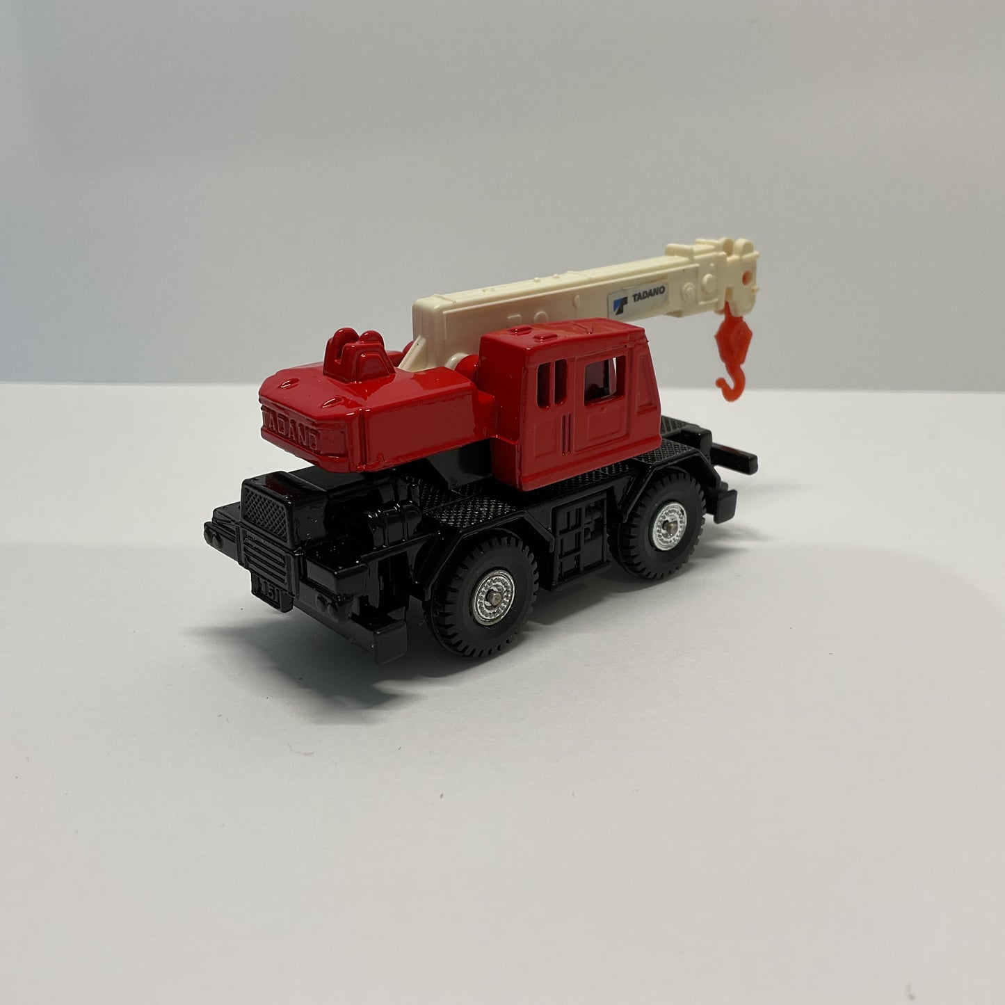 1979 Takara Tomy Tomica No.2 Tadano Rough Terrain Crane TR151S Made In Japan