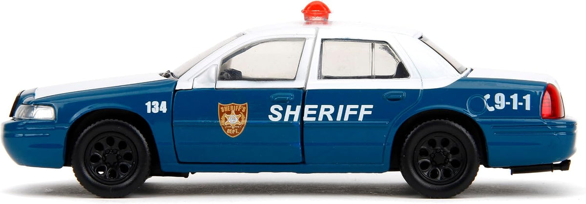 Jada Toys Hollywood Rides The Walking Dead Rick Grimes Ford Crown Victoria 1:32 Die-Cast Model Car