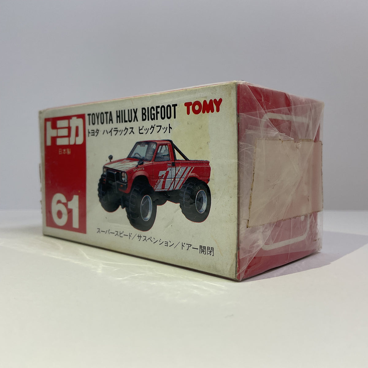 1988 Takara Tomy Tomica No.61 Toyota Hilux Bigfoot Red 1/62 Made in Japan
