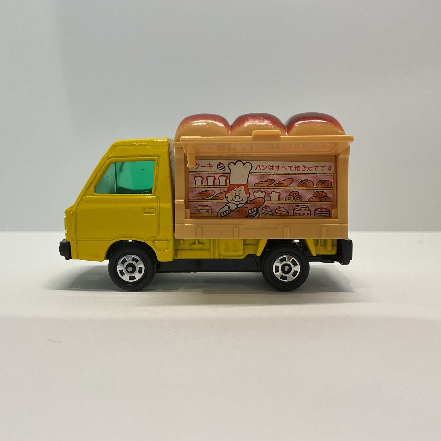 1987 Takara Tomy Tomica No.10 Subaru Sambar Bakery 1/52 Made In Japan