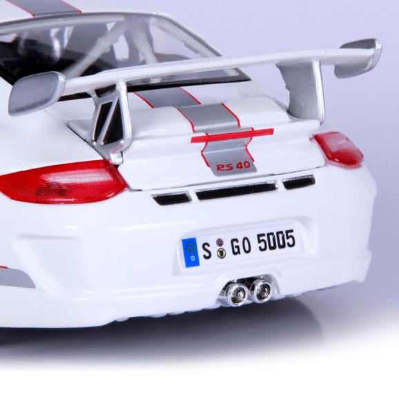 Maisto Special Edition 1:18 Porsche 911 GT3 RS 4.0 (White) Diecast Model Car