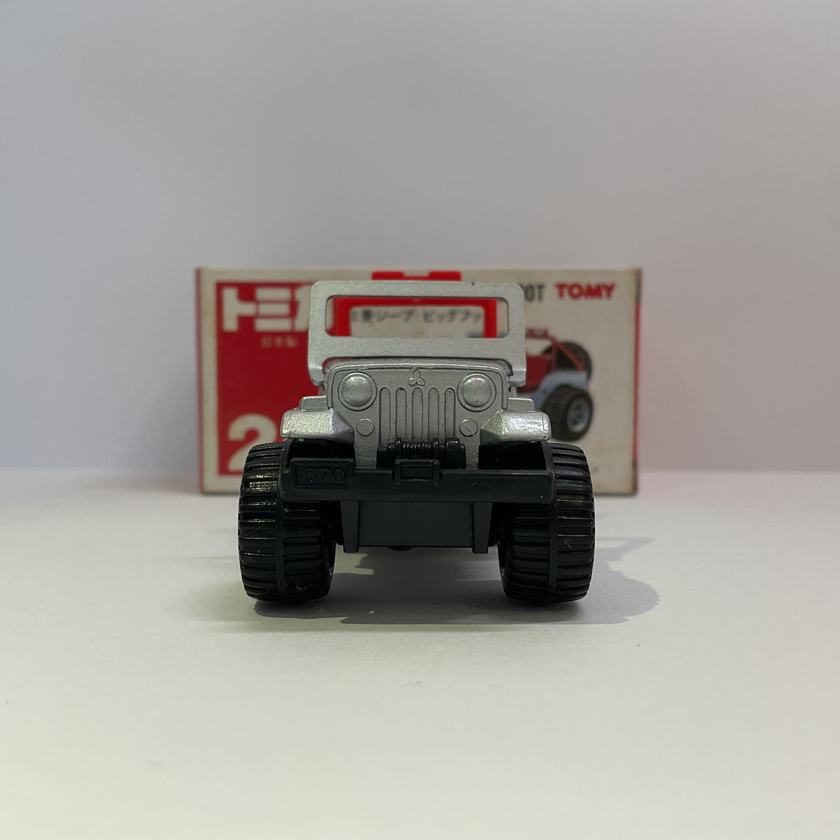 1988 Takara Tomy Tomica No.25 Mitsubishi Jeep Bigfoot Silver Made In Japan