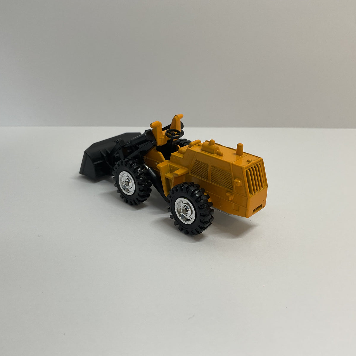 1972 Takara Tomy Tomica No.63 Furukawa Wheel Loader FL140 1/79 Made in Japan