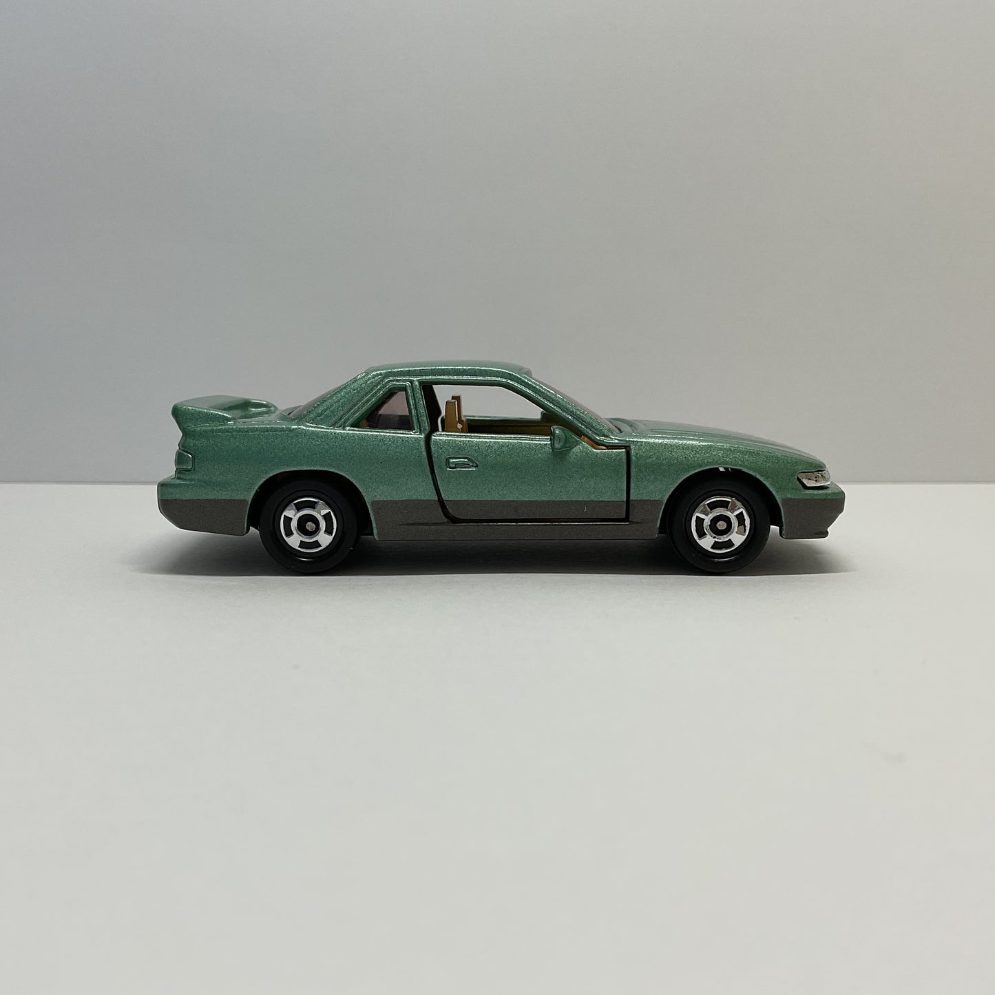 1989 Takara Tomy Tomica No.6 Nissan Silvia 1/59 Made in Japan