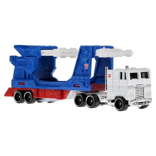 Hot Wheels Transformers Track Fleet Ultra Magnus Die-Cast Model | Mattel